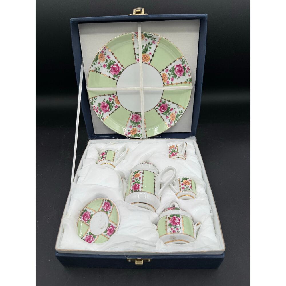 Beautiful Nantucket Home Miniature China Tea Set in Box